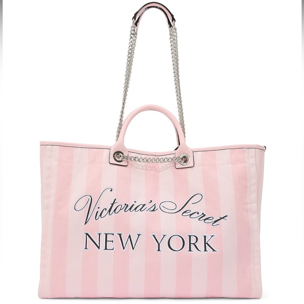 VICTORIA'S SECRET
City Exclusive Tote Bag